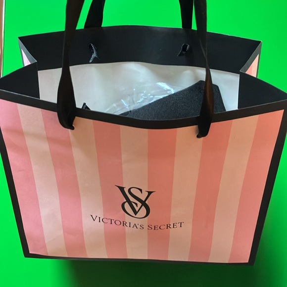 Paribelles Seamless Push-Up Bra (self-adhesive): new - Picture 14 of 16